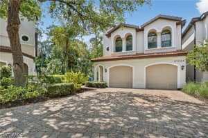 27024 Adriana Cir 201, Bonita Springs