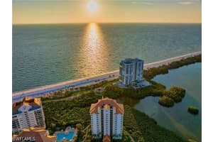 40 Seagate Drive, Naples, FL 34103 - MLS#226012705