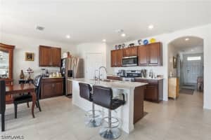 2505 20th Place, Cape Coral, FL 33993 - MLS#226012706
