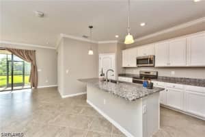 9460 Foxglove Lane, Naples, FL 34120 - MLS#226012746