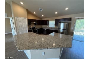 6129 Laurelwood Drive, Fort Myers, FL 33905 - MLS#226012753