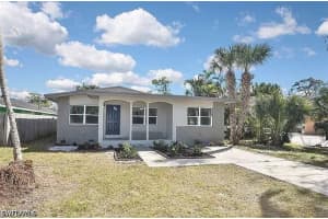 5457 9th Ave, Fort Myers