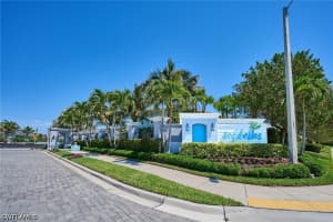 2664 Seychelles Circle, Naples, FL 34112 - MLS#226012789