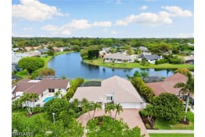 2178 Pine Woods Circle, Naples, FL 34105 - MLS#226012801