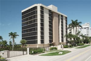 9653 Gulf Shore Drive, Naples, FL 34108 - MLS#226012807