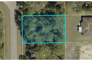 463 Lois Avenue, Lehigh Acres, FL 33974 - MLS#226012810