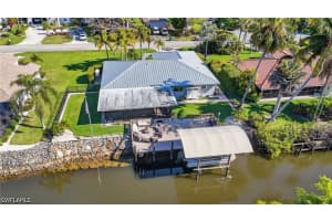 2424 Longboat Drive, Naples, FL 34104 - MLS#226012852