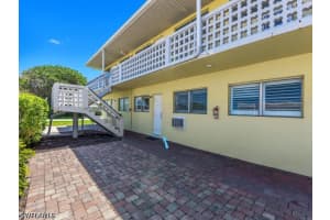 473 12th Avenue, Naples, FL 34102 - MLS#226012855