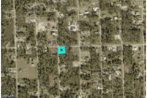 900 11th Street, Lehigh Acres, FL 33972 - MLS#226012874