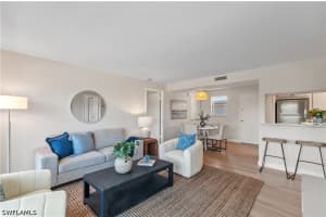 570 12th Avenue, Naples, FL 34102 - MLS#226012877