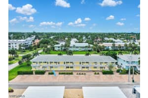 473 12th Avenue, Naples, FL 34102 - MLS#226012901