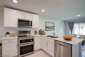 2017 39th Terrace, Cape Coral, FL 33909 - MLS#226012903