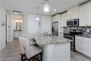 14943 EDGEWATER Circle, Naples, FL 34114 - MLS#226012946