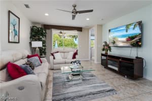 14943 EDGEWATER Circle, Naples, FL 34114 - MLS#226012946