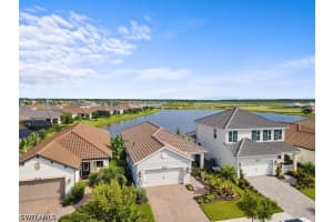 4584 Centaurus Circle, Naples, FL 34120 - MLS#226012962