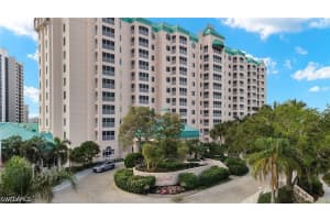 100 Glenview Place, Naples, FL 34108 - MLS#226012994