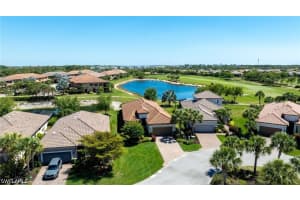 8814 Vaccaro Ct, Naples