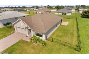 439 Juanita Court, Cape Coral, FL 33909 - MLS#226012999