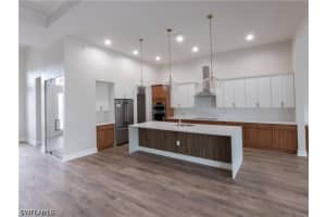 1257 22nd Avenue, Naples, FL 34103 - MLS#226013007