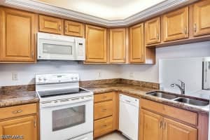 1700 Pine Valley Drive, Fort Myers, FL 33907 - MLS#226013010