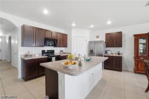 3422 Cancun Court, Cape Coral, FL 33909 - MLS#226013035