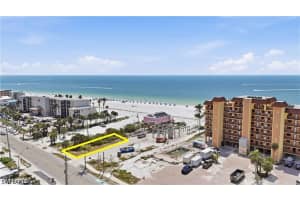 626 Estero Boulevard, Fort Myers Beach, FL 33931 - MLS#226013064