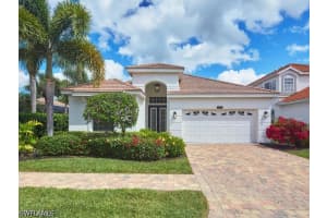 8859 Ventura Way, Naples, FL 34109 - MLS#226013081