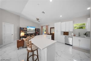 4021 32nd Avenue, Naples, FL 34117 - MLS#226013086