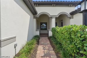 12021 Canal Grande Drive, Fort Myers, FL 33913 - MLS#226013090