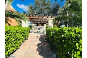 1220 Reserve Way, Naples, FL 34105 - MLS#226013098