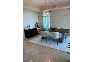 285 Grande Way, Naples, FL 34110 - MLS#226013107