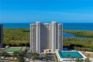 6849 Grenadier Blvd 905, Naples