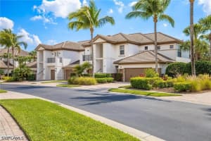 8040 Players Cove Drive, Naples, FL 34113 - MLS#226013139