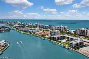 3200 Gulf Shore Blvd N 105, Naples