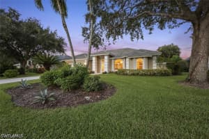 11774 Longshore Way, Naples, FL 34119 - MLS#226013143