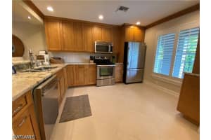 9101 Vanderbilt Drive, Naples, FL 34108 - MLS#226013157