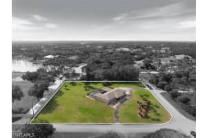 50 Cajeput Dr, Naples