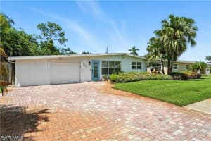 1063 22nd Avenue, Naples, FL 34103 - MLS#226013166