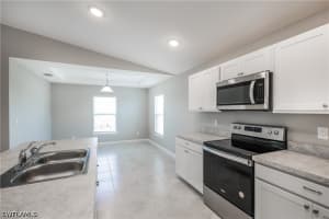 2910 61st Street, Lehigh Acres, FL 33971 - MLS#226013170