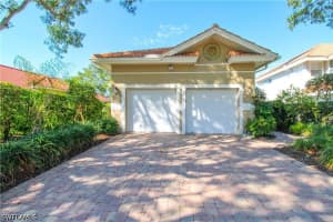 152 Napa Ridge Way, Naples, FL 34119 - MLS#226013173