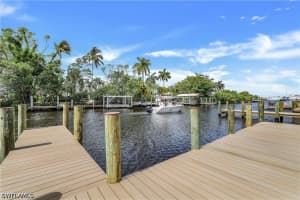 1390 Chesapeake Avenue, Naples, FL 34102 - MLS#226013181