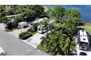 5592 Brightwood Drive, Fort Myers, FL 33905 - MLS#226013186