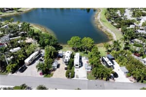 5592 Brightwood Drive, Fort Myers, FL 33905 - MLS#226013186