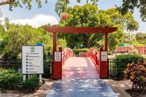 600 Neapolitan Way, Naples, FL 34103 - MLS#226013224