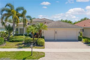 2112 Amargo Way, Naples, FL 34119 - MLS#226013232