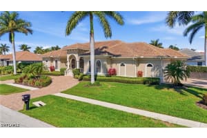 1194 Whiteheart Court, Marco Island, FL 34145 - MLS#226013235