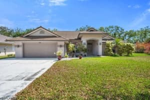 532 Roma Court, Naples, FL 34110 - MLS#226013266