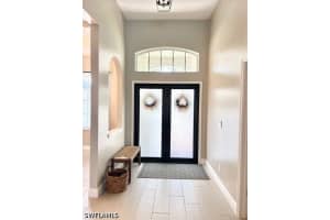 6564 Chestnut Circle, Naples, FL 34109 - MLS#226013275