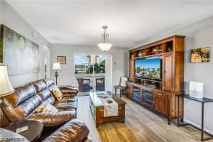 921 Seagrape Drive, Marco Island, FL 34145 - MLS#226013291