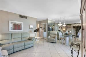 240 Seaview Court, Marco Island, FL 34145 - MLS#226013294
